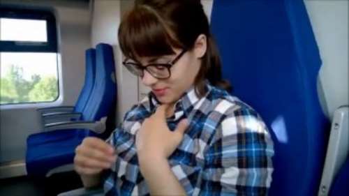 Отсосала в электричке