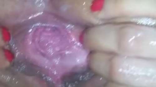 Анус и вагина КРУПНЫМ ПЛАНОМ: смотреть близко на женскую киску