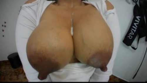 Самые большие женские СОСКИ в мире: смотреть эротическое видео