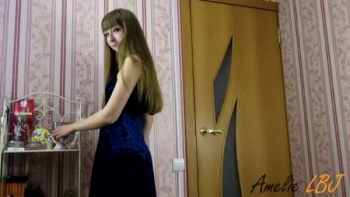 Секс с молодой соской в своей комнате