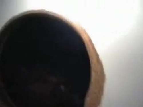 Муж наблюдает со стороны, как жена трахается с мужиком в киску 